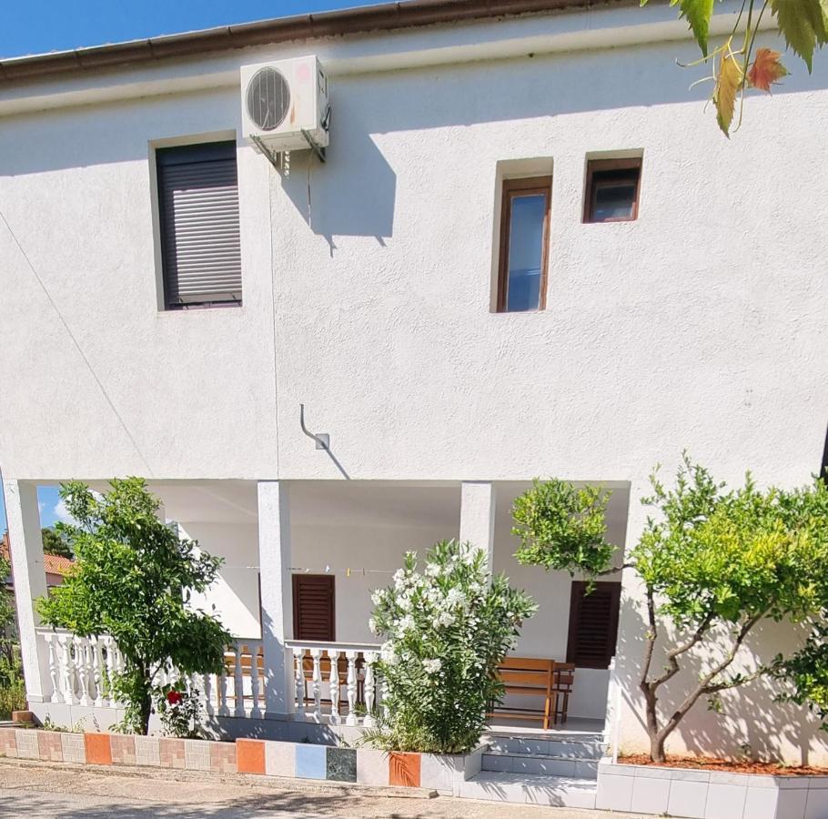 Holiday Home Jukic Pr Seline Dış mekan fotoğraf